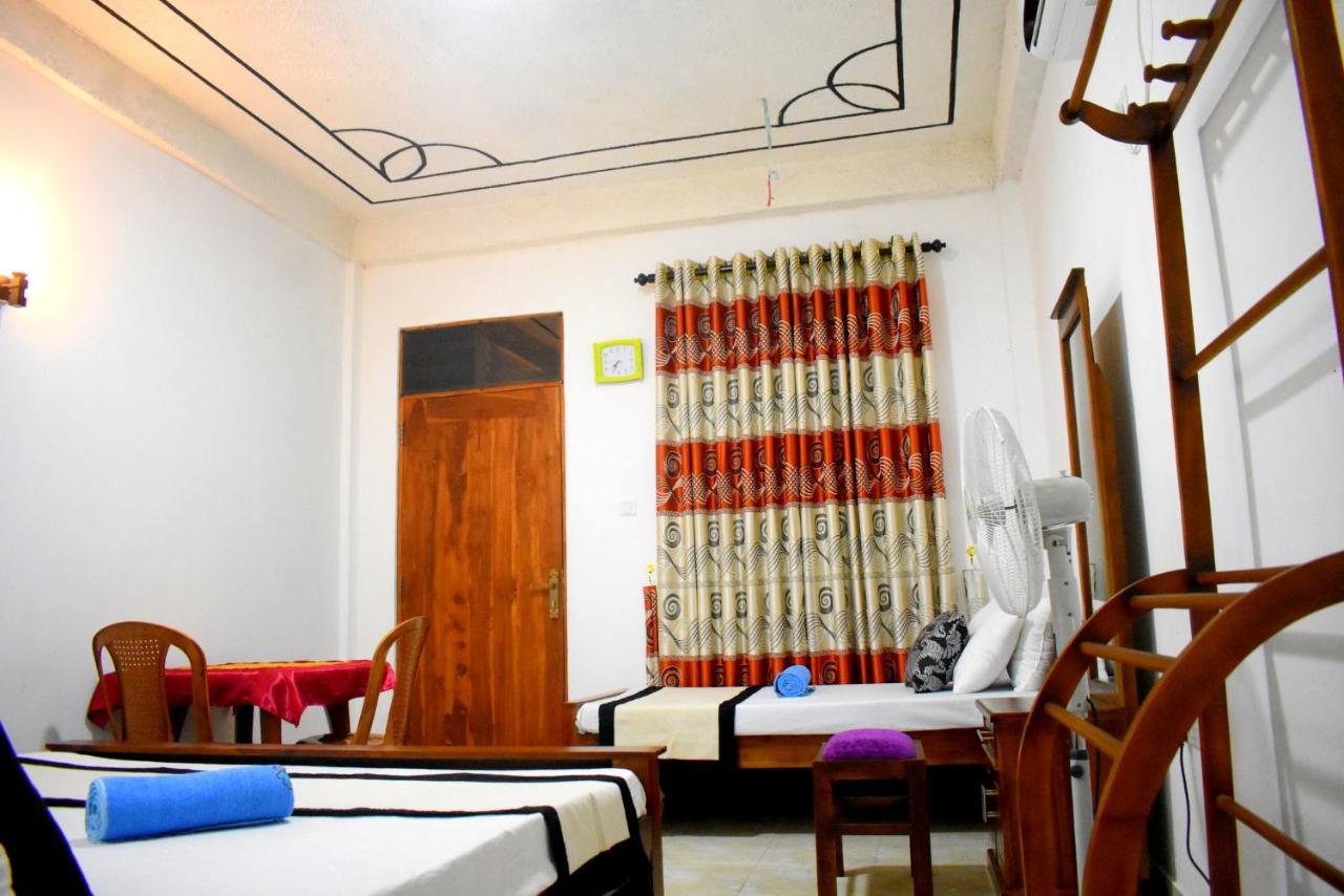 Kaushika Resort Анурадхапура Екстериор снимка
